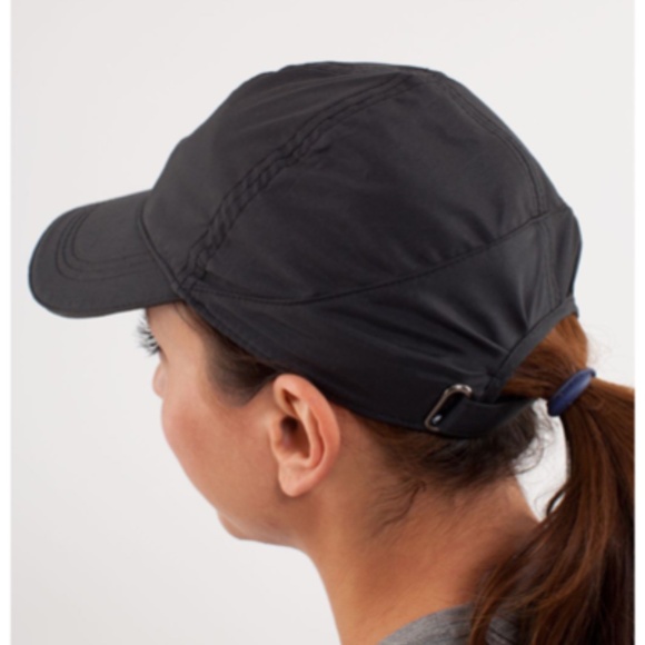 lululemon athletica Black Cap - Picture 2 of 16